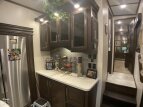 Thumbnail Photo 34 for 2018 JAYCO North Point